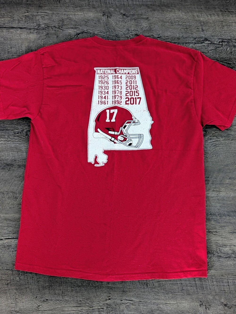 Alabama Crimson Tide 17 Time National Championship T-shirt Men’s Size Large NCAA